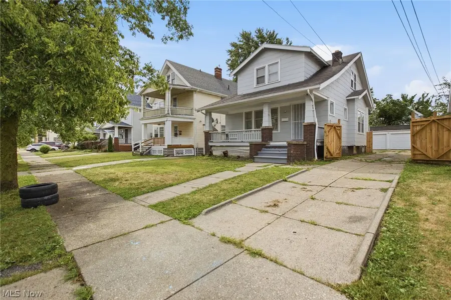 10113 Loretta Avenue, Cleveland, OH 44111 - #2