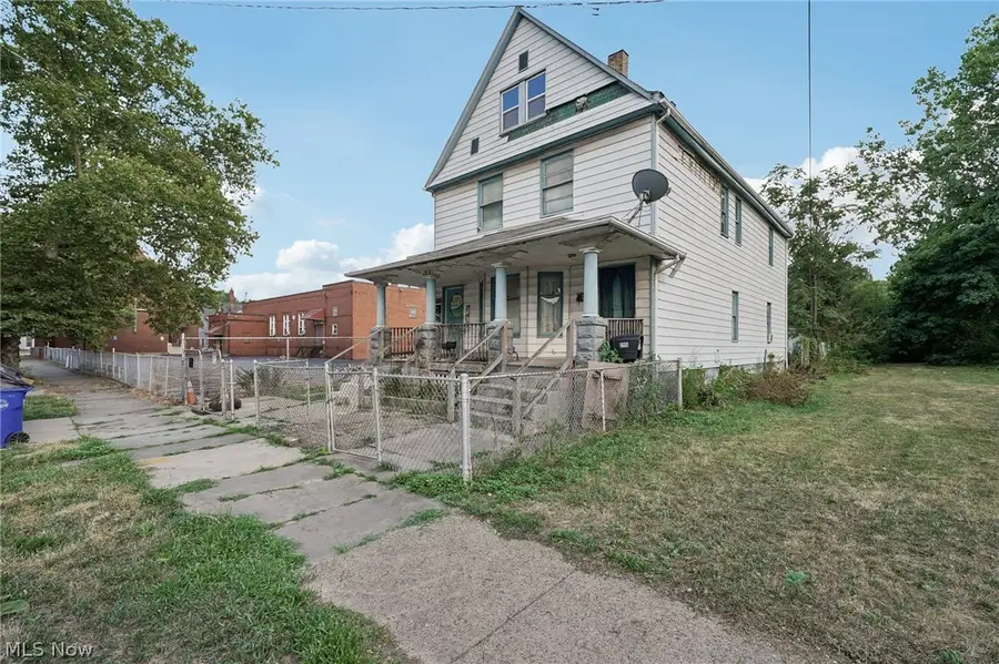 2115 Seymour Avenue, Cleveland, OH 44113 - #2