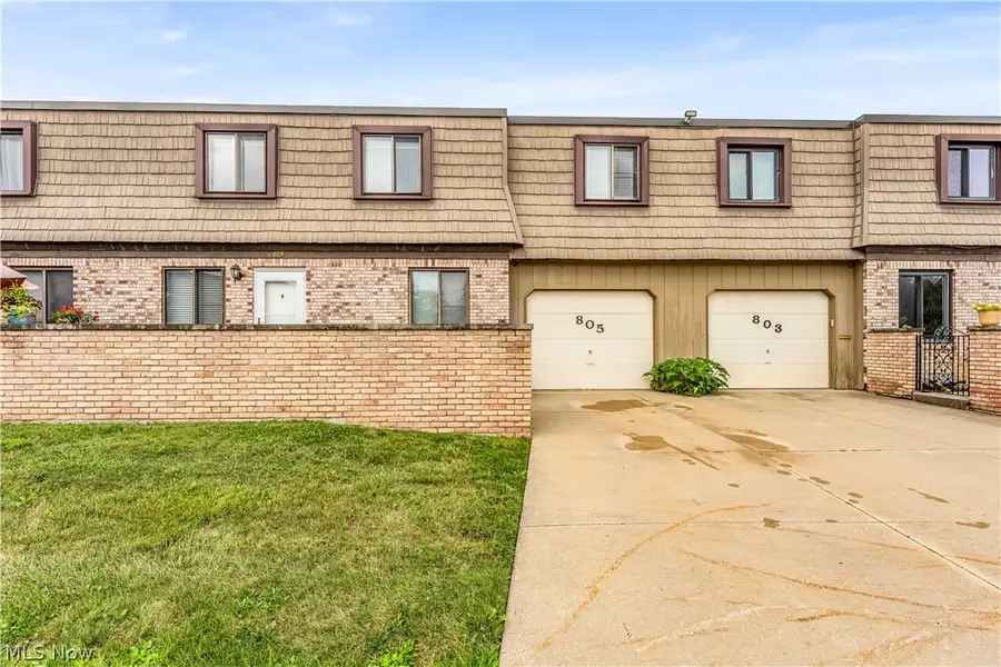 805 Tollis Parkway, Broadview Heights, OH 44147 - #2
