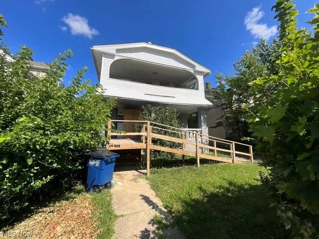 3363 E 134th Street, Cleveland, OH 44120 - #1