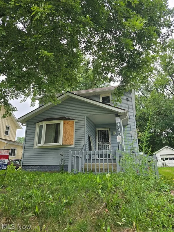 490 Tompkins Avenue, Akron, OH 44305
