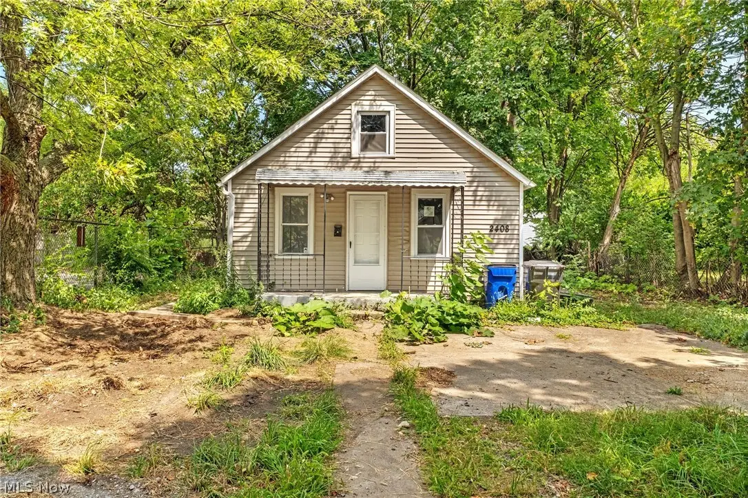 2408 Castle Avenue, Cleveland, OH 44113 - #1