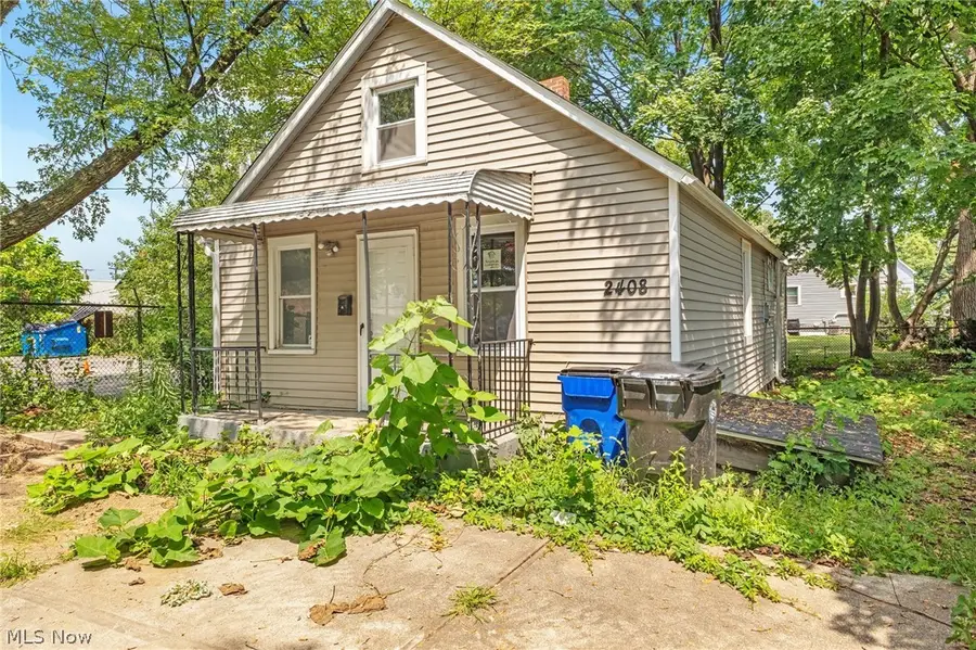 2408 Castle Avenue, Cleveland, OH 44113 - #3