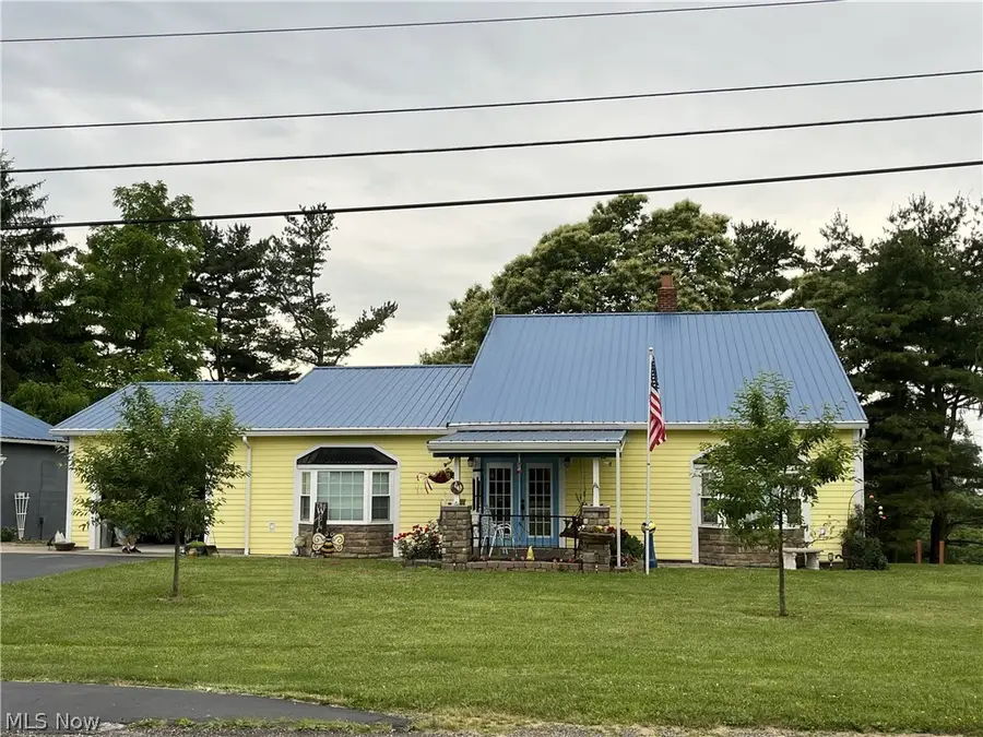 53532 High Ridge Road, Bridgeport, OH 43912 - #2