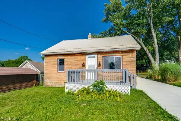 4100 Fairgrove Sw Avenue, Massillon, OH 44646