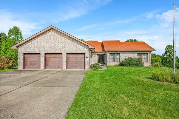 704 Colliers Way, Weirton, WV 26062