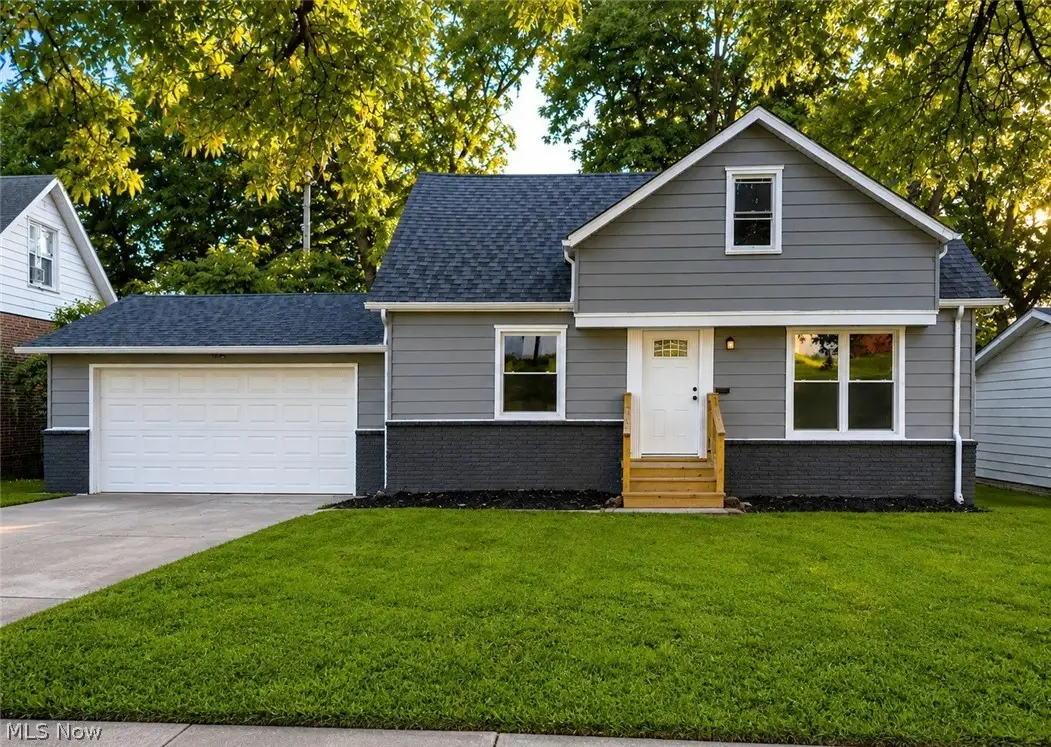 4960 E 81st Street, Garfield Heights, OH 44125 - #1