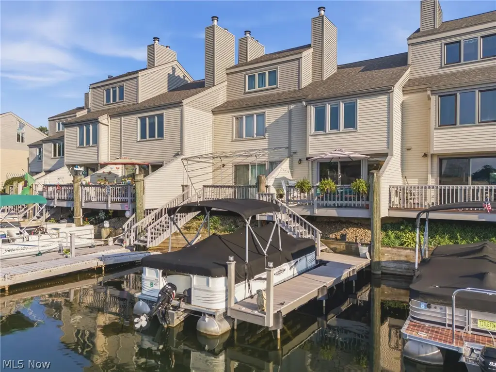 3221 Mariners Island Nw Drive, Canton, OH 44708 - #1