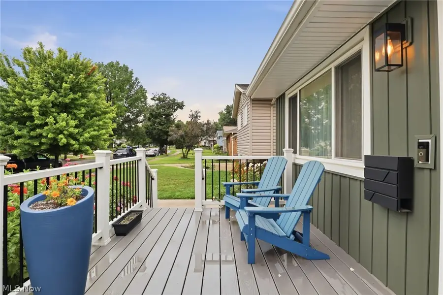 4352 Sky Lane Drive, Cleveland, OH 44109 - #3