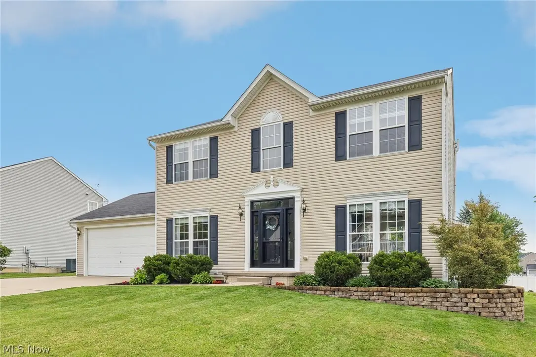 3821 Woodglen Avenue, Norton, OH 44203 - #1
