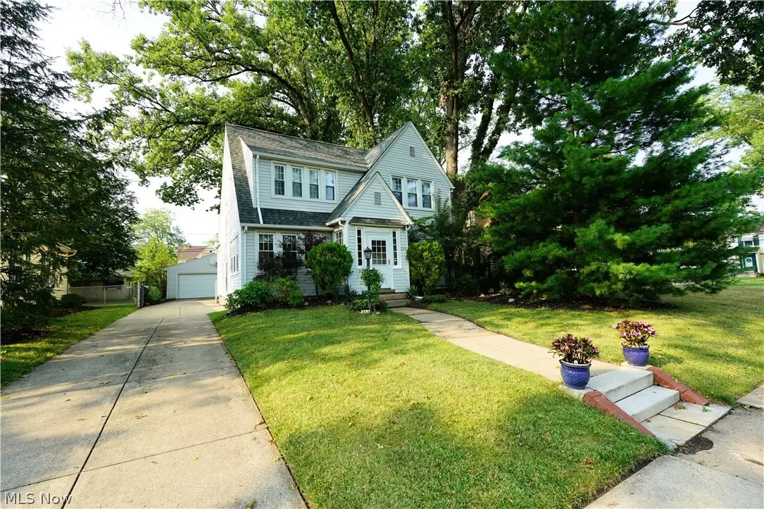 354 Cornell Avenue, Elyria, OH 44035 - #1