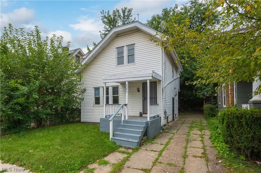 3392 W 91st Street, Cleveland, OH 44102 - #3