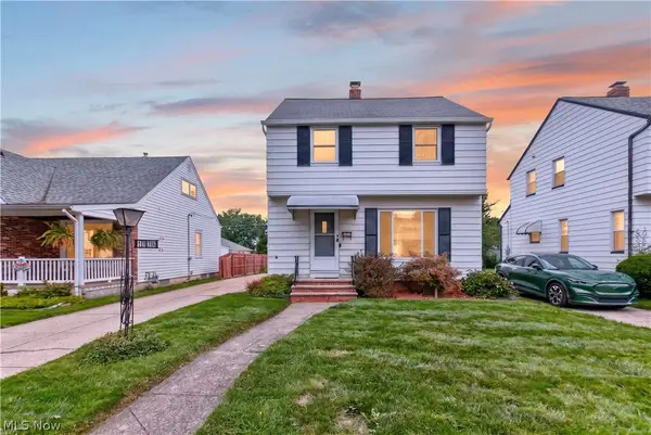 8120 Pelham Drive, Parma, OH 44129