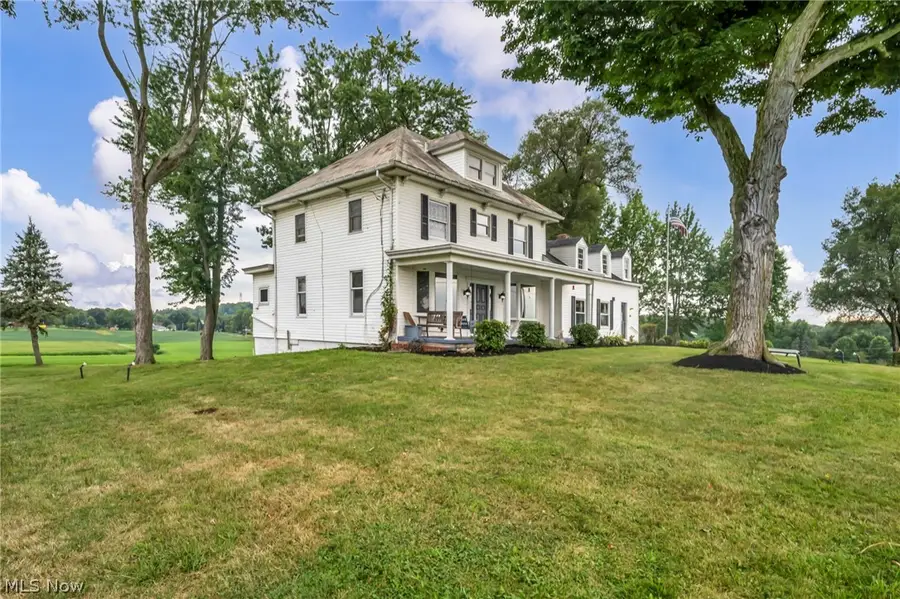 5706 Kemary Sw Avenue, Navarre, OH 44662 - #2