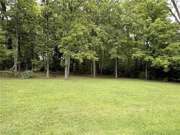 V/L Fairview Avenue, Aurora, OH 44202