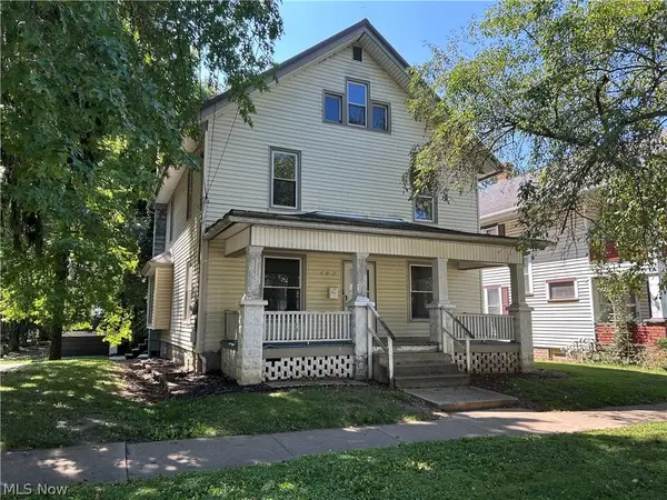 402 N Grant Street, Wooster, OH 44691