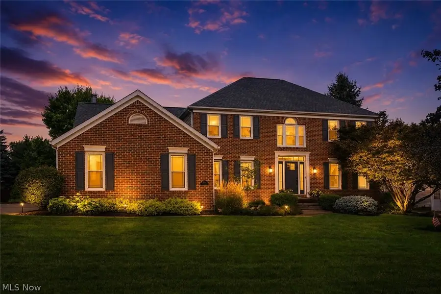 6633 Olde Stone Ne Circle, Canton, OH 44721 - #2