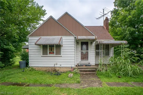 11817 Lincoln Nw Way, Massillon, OH 44647