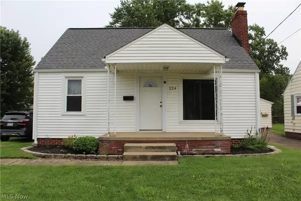 224 Pennsylvania Avenue, Louisville, OH 44641