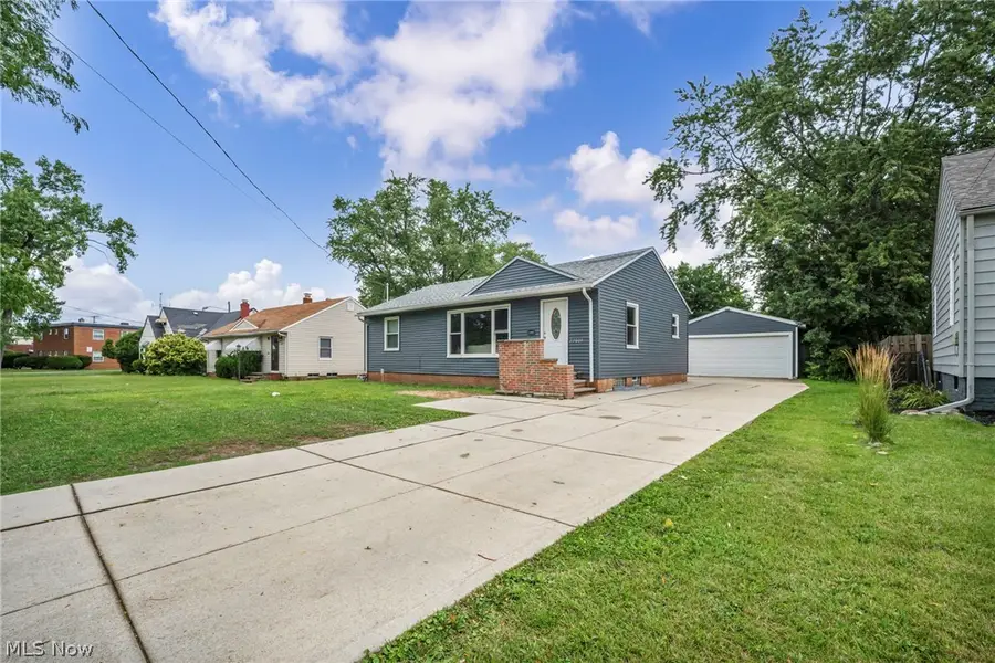 22009 Miles Road, North Randall, OH 44128 - #2
