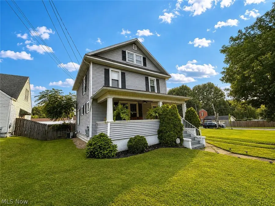 952 Lakeview Drive, Parkersburg, WV 26104 - #2