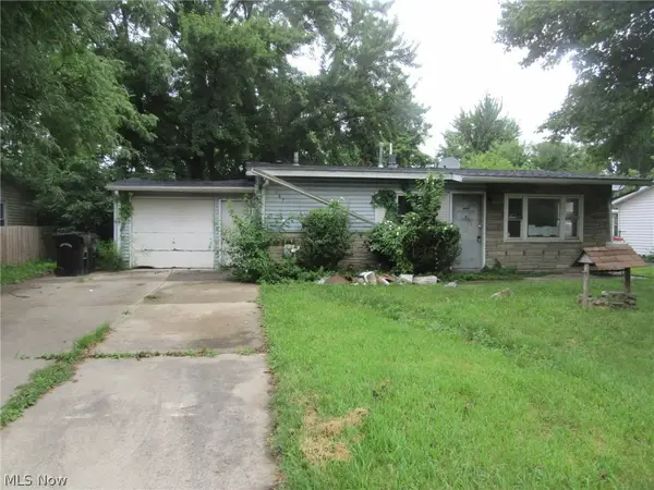 127 Belmont Avenue, Elyria, OH 44035
