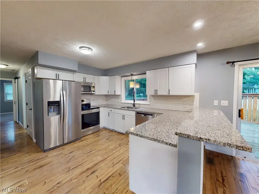 2922 Cliffside Drive, Copley, OH 44321 - #3