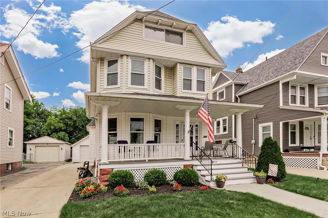 1374 Cranford Avenue, Lakewood, OH 44107 - #1