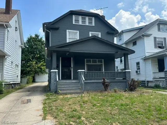 4305 E 119th Street, Cleveland, OH 44105 - #1