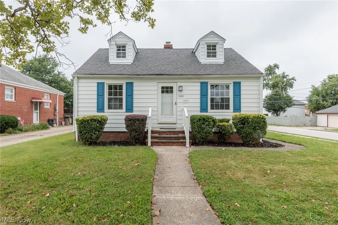 3304 Lincoln Avenue, Parma, OH 44134 - #1