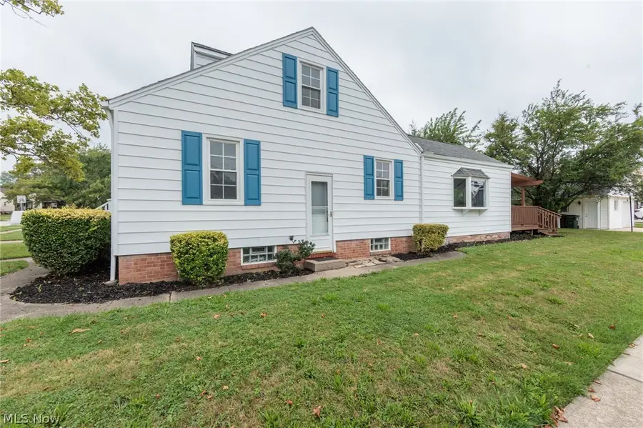 3304 Lincoln Avenue, Parma, OH 44134 - #3