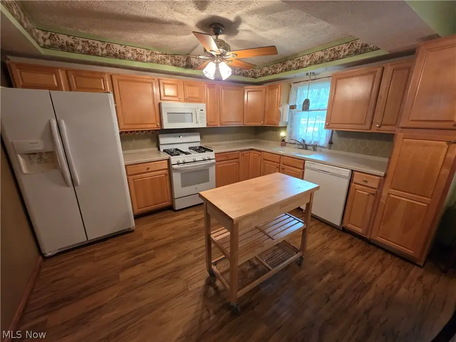 490 Bonshire Road, Akron, OH 44319 - #2