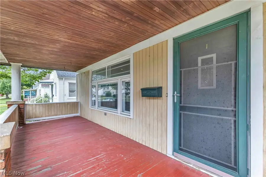 5616 Theota Avenue, Parma, OH 44129 - #3