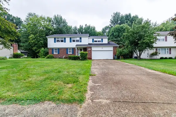 545 Oakridge Drive, Youngstown, OH 44512