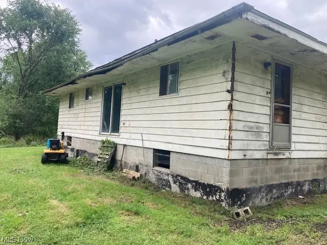 6885 Lincoln, Hubbard, OH 44425 - #3
