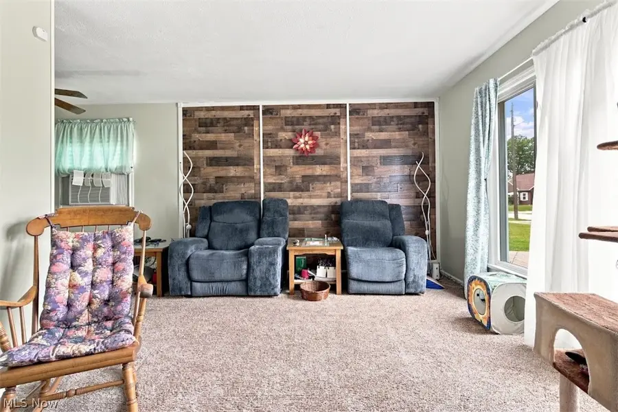 27130 Zeman Avenue, Euclid, OH 44132 - #3