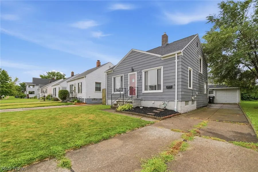 7103 Velma Avenue, Parma, OH 44129 - #3