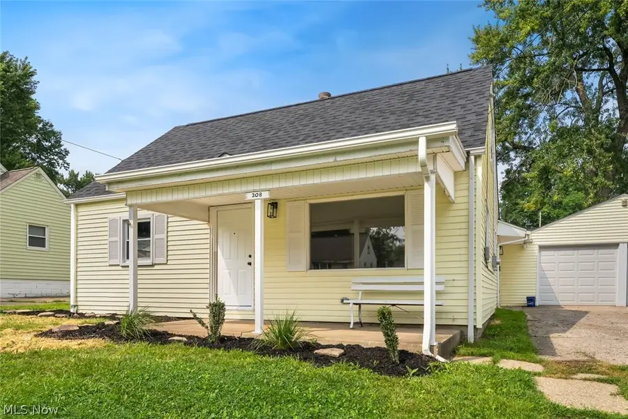 208 S Roanoke Avenue, Youngstown, OH 44515 - #2