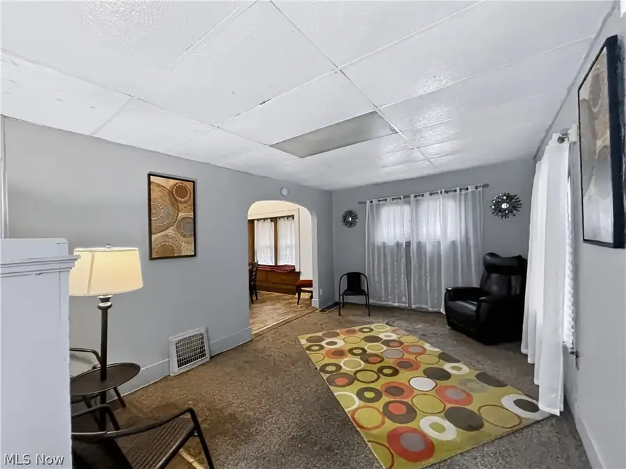 898 Haynes Street, Akron, OH 44307 - #2