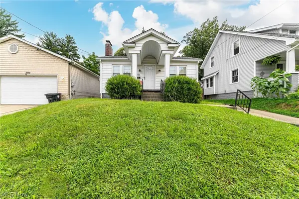 2549 Ogden Avenue, Akron, OH 44312