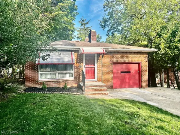 5315 Arch Street, Maple Heights, OH 44137