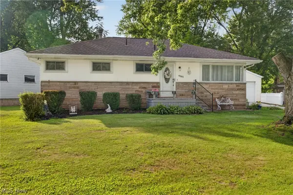4385 Stoneybrook Se Drive, Warren, OH 44484