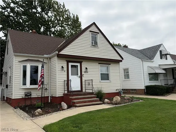 5235 W 46th Street, Parma, OH 44134
