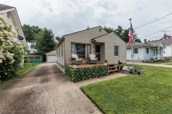 88 E Catawba Avenue, Akron, OH 44301