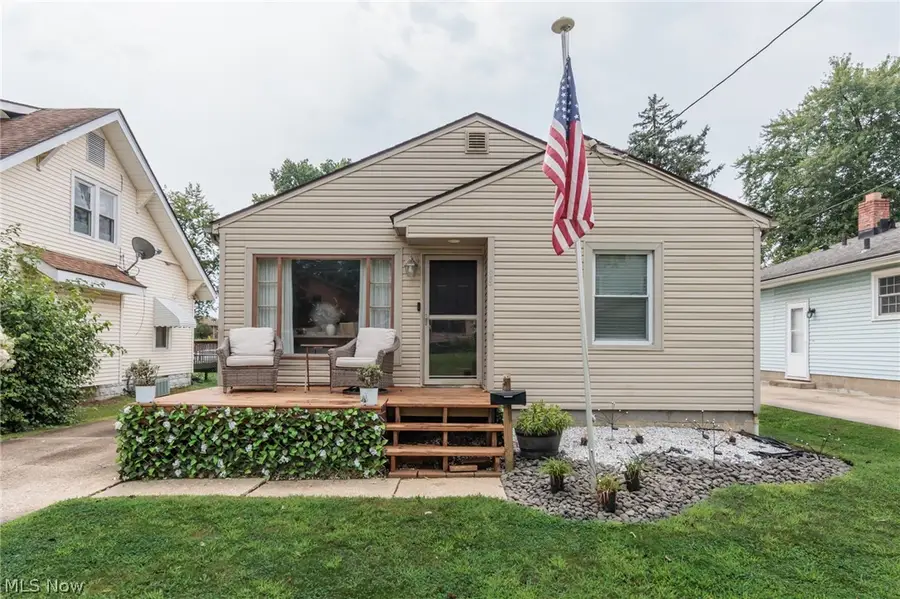 88 E Catawba Avenue, Akron, OH 44301 - #2
