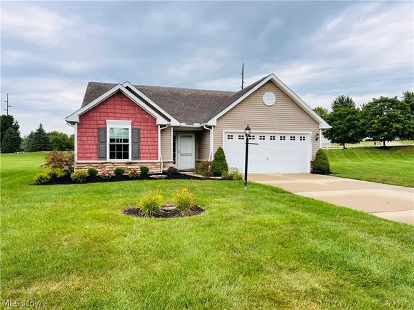 2989 Island Creek Drive, Medina, OH 44256