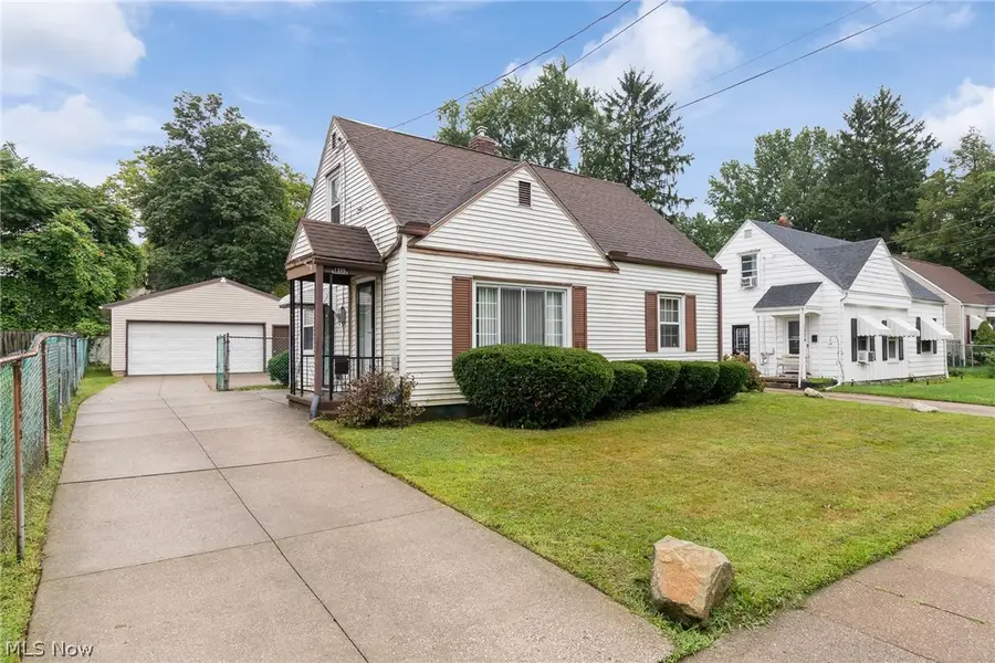 1335 Greenwood Avenue, Akron, OH 44320 - #2