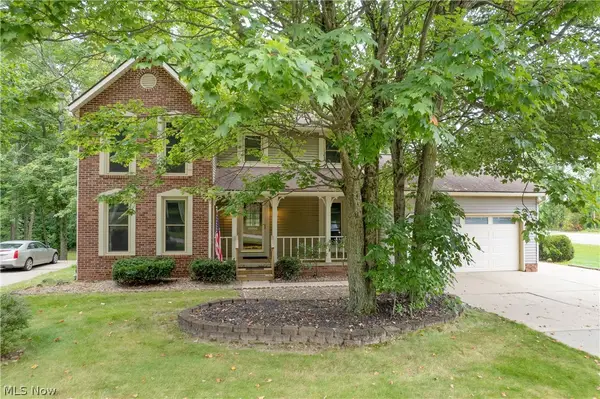 3846 Golden Wood Way, Uniontown, OH 44685