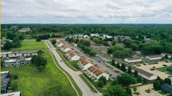 1539 Whitehall Boulevard, Kent, OH 44240 - #3