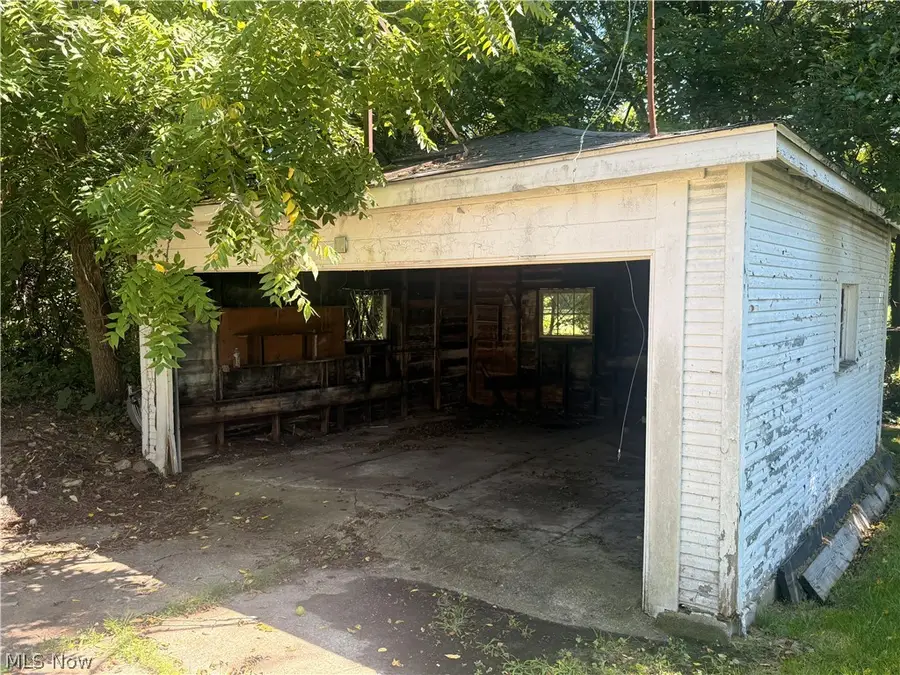 231 Marmion Avenue, Youngstown, OH 44507 - #2